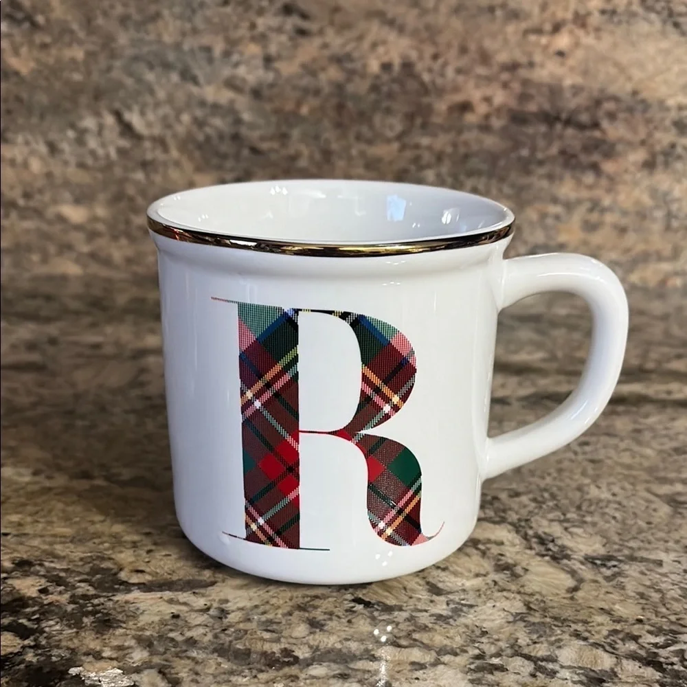 Pottery Barn Steward Plaid initial R coffee tea mug monogram new, gold rim 16oz